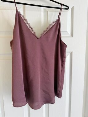 EXPRESS Dusty Rose Lace-Trim Downtown V-Neck Cami